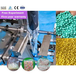 Petite machine à emballer verticale pour sachets alimentaires Bonbons mous Gummy Bear Nuts Comptage Machine d'emballage Matériel Vis - Product Image 5