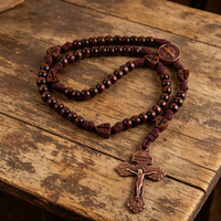 Collier Pendentif Croix en Acier Inoxydable avec Chapelet Catholique en Cristal – Cadeau pour la Prière, la Dévotion Familiale et la Cérémonie Religieuse