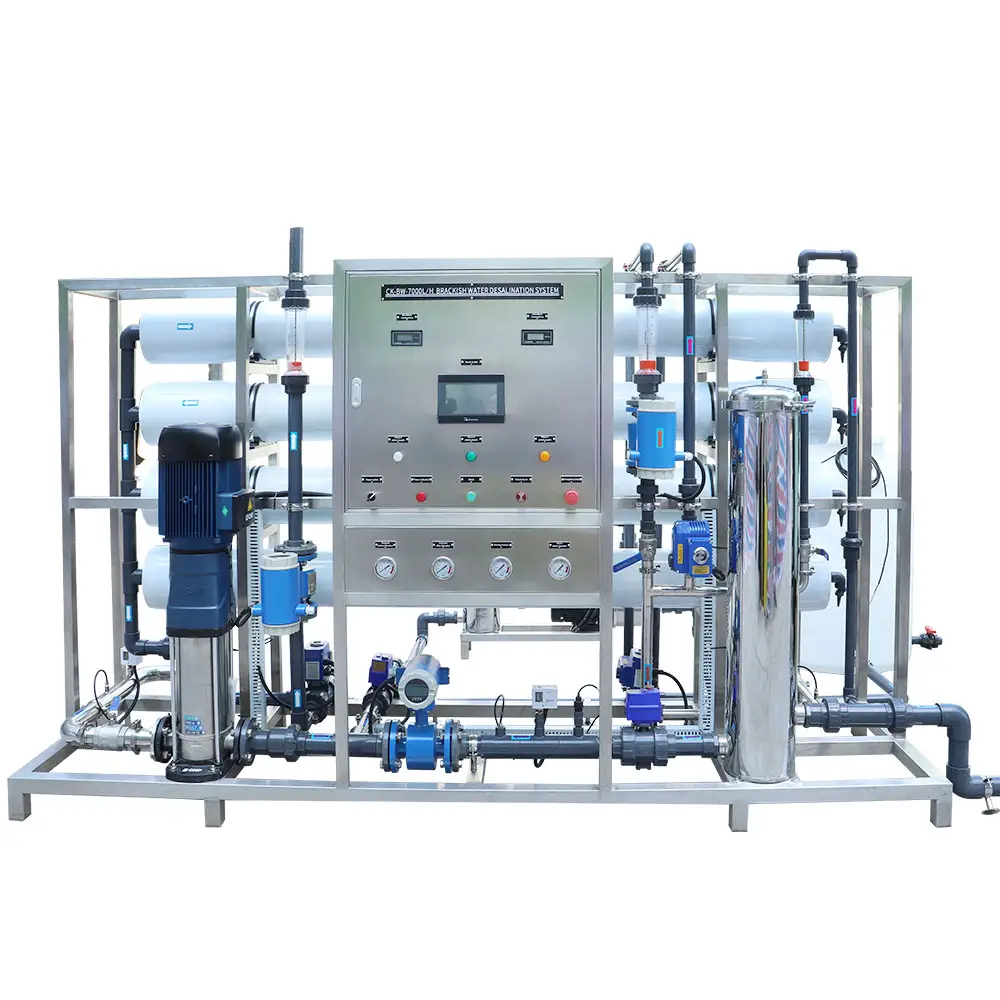 Máquina de sistema de filtración de agua potable de ósmosis inversa que convierte el agua de mar en agua de ósmosis inversa puricom