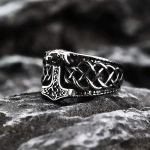 Anillo de Hombre de Acero Inoxidable Estilo Nórdico Retro, Diseño de Martillo de Thor, Estilo Hip Hop, Uso Diario - Product Image 2