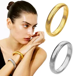 Fashion women's jewelry gift accessories new design spring chain grandiose style gold-plated stainless steel bracelet wholesale