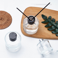 Luxe élégant beauté clair aromathérapie roseau diffuseur parfum rafraîchissement bouteille en verre pour la décoration de la maison
