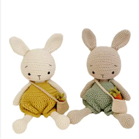 Vente en gros de jouets en peluche lapin mignons faits à la main, en coton doux tricoté au crochet, avec rembourrage en coton PP, type ours