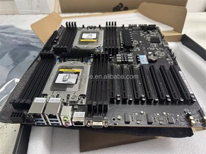 Carte mère H12D-16D prenant en charge les processeurs des séries 7002/7003, avec 16 x DDR4 RDIMM intégrés, pour stations de travail. - Product Image 1
