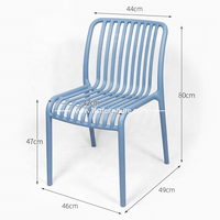 Chaise en plastique PP empilable moderne pour hôtel, restaurant, extérieur, usage commercial, imperméable, durable, vente en gros