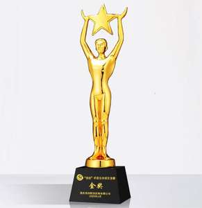 الرجل الراتينج الذهبي مع جائزة الكأس الكريستالية لحدث النجوم - Product Image 3