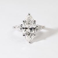 Anillo de compromiso de oro macizo de 10K, 14K, 18K y plata de ley 925 con tres diamantes cultivados en laboratorio de corte marquesa al por mayor, anillo de San Valentín