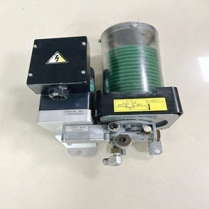 Pompe à lubrifiant MD450X 4IK25GN-CT MOTEUR À INDUCTION pour machine de moulage par injection Niigata - Product Image 3