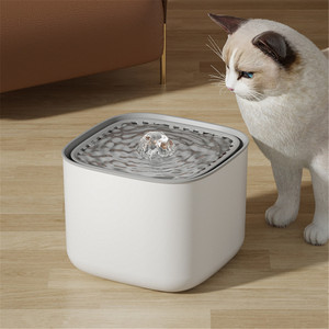 Bebedero para Gatos con Filtro de Recirculación Automática, Gran Capacidad, Dispensador de Agua Eléctrico USB Silencioso para Gatos - Product Image 1