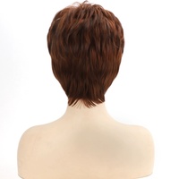 Perruques courtes bouclées pour femmes, perruques tressées avec frange, perruques synthétiques pour tous les jours, perruque courte bouclée rouge-brun moelleuse