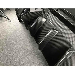 <span class=keywords><strong>Prix</strong></span> de gros d'usine Kit de carrosserie Urus Diffuseur arrière en fibre de carbone de style M pour <span class=keywords><strong>Lamborghini</strong></span> URUS - Product Image 6