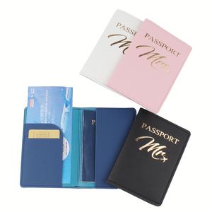 Porta Pasaportes Personalizable de PU de Alta Calidad con Diseño de Letras de Viaje Impermeable, Estilo Moderno, para Parejas - Product Image 1