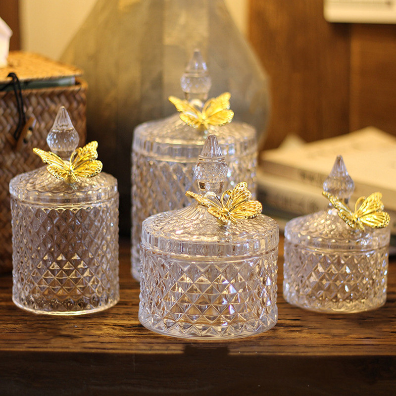Round Shape Embossed Luxury Empty Geo Cut Glass Candle Jar Sets With Glass Lid