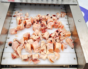 Nouveau Hachoir à Poulet et Canard en Acier Inoxydable Haute Capacité, Système Multi-Lames Réglable, Fonctionnement Automatique, Lames de Qualité Alimentaire, Garantie 1 An - Product Image 6