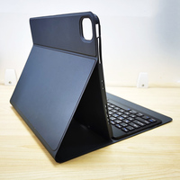 Sarung pelindung untuk iPad Air 13 2025 M3, sarung Keyboard pintar Folio dengan kabel gigi biru bawaan