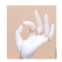 Handmodell-Ringständer mit Flockbeschichtung, Armband-Organizer, matter Schmuckaufbewahrung, Schmuckverpackung & Präsentation