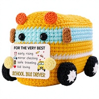 Figurine Amigurumi Chauffeur de Bus Scolaire au Crochet avec Carte de Message - Artisanat en Fil Doux Fait Main, Design Cartoon, Cadeau Attentionné pour