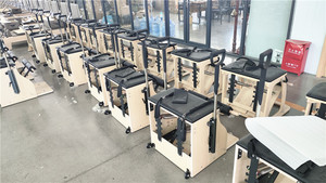 Máquina de Pilates Cadillac de 5 Piezas de Madera de Roble de Alta Calidad para Estudio de Yoga con <span class=keywords><strong>Precio</strong></span> de Fábrica - Product Image 4