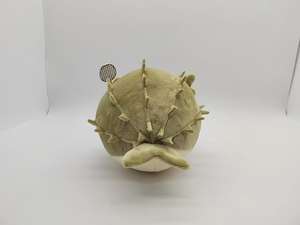 LLavero de pez globo de Río Verde animal terrestre personalizado, juguete de peluche, logotipo bordado con relleno de algodón PP de raqueta para exhibición promocional - Product Image 3