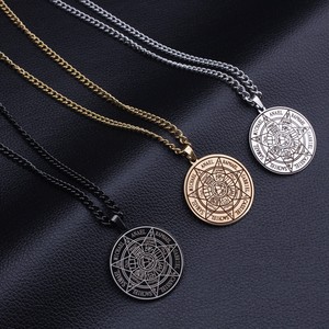 Collar con Colgante del Siglo de los Siete Arcángeles |   Amuleto de Protección Mágica de Acero Inoxidable Chapado en Oro PVD de 18K para Hombres y Mujeres - Product Image 4