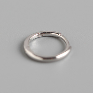 Châu Âu chúng <span class=keywords><strong>t</strong></span>ôi của phụ nữ S925 Sterling Silver DIY Bông tai mặ<span class=keywords><strong>t</strong></span> dây chuyền dễ thương chữ cái tiếng Anh Kim Cương Treo Zircon Hot Bán Bạc đinh <span class=keywords><strong>t</strong></span>án - Product Image 4