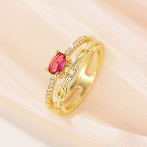 แหวนทองประดับพลอยรูปไข่ทรงโอวัลสำหรับผู้หญิง รุ่น Q968 ประดับเพชรซิคอนแบบฝังเต็มวง ของขวัญแหวนสวยหรู - Product Image 3