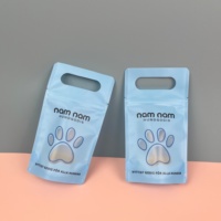 Pochette personnalisée en plastique découpée à l'emporte-pièce avec poignée, emballage alimentaire de qualité supérieure pour cadeaux, achats, aliments pour animaux et accessoires