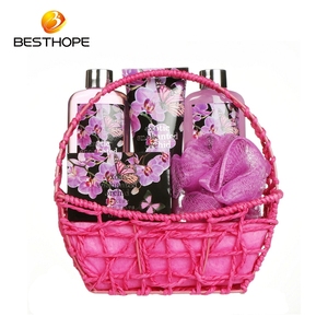 Nettoyant pour le corps et le bain pour femmes coffret cadeau <span class=keywords><strong>spa</strong></span> vente en gros conception de sac à poignée en PVC pour les promotions et les cadeaux - Product Image 2