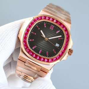 Elegante Reloj Deportivo con Acabado Platino, Esfera con Patrón de Ondas, Movimiento Automático, Perfecto para Eventos Corporativos de Alto Nivel - Product Image 2