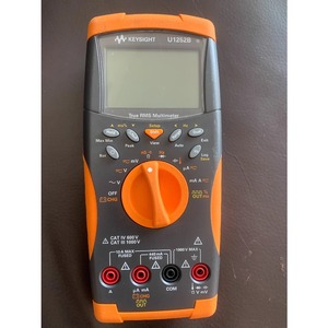 Multimètre numérique portable Keysight U1252b RMS 50000 avec compteur de fréquence et sortie d'onde carrée - Product Image 1