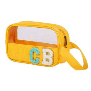 Trousse de Toilette de Voyage Imperméable et Portable avec Patch Lettre en Chenille et Paillettes pour un Maquillage Clair - Product Image 4