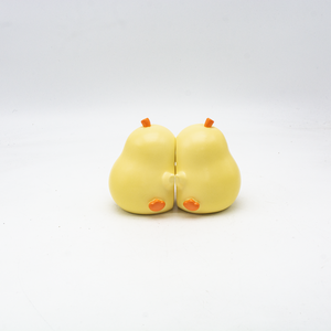 Creative Decorative Funny <strong>Duck</strong> Bookends Set Resin Couple Hug <strong>Duck</strong> Book Ends Desk Bookshelf Decoration Poly Resin Crafts Ornament - Product Image 4
