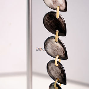 Collar de Cadena con Eslabones en Forma de Gota de Cuerno de Búfalo Natural Artesanal, Regalo Ecológico de Moda, Accesorios de Moda Unisex - Product Image 5