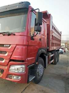 Camión volquete Sinotruck Howo de 10 ruedas usado en venta - Product Image 4