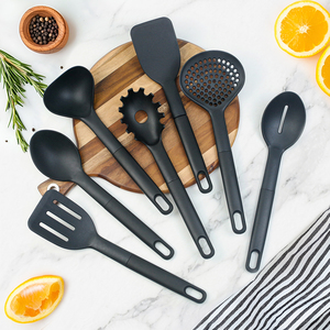 طقم أدوات مطبخ ملون مكون من 7 قطع بمقابض مريحة من البولي بروبيلين، أدوات وإكسسوارات مطبخ منزلية - Product Image 5