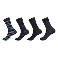 Vente en gros de chaussettes décontractées pour hommes motif rayé respirant et confortable au design tricoté coloré pour le printemps
