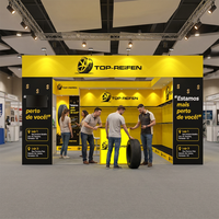 Stand d'exposition modulaire portable avec étagères rétroéclairées 6x6 pour salon professionnel
