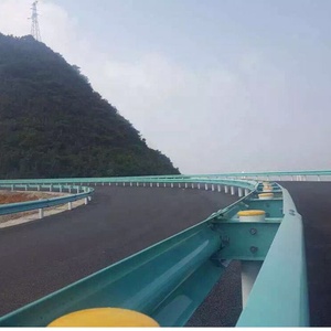 Q235 Q355 مخصصة الدرابزين المموج سعر المصنع مباشرة EN1317 aasht الحرس القضبان الحرس المجلفن الحواجز المرور الصلب - Product Image 3