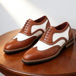 Zapatos Casuales de Hombre Estilo Británico Vintage 2026, Hechos a Mano, con Punta en Pico y Cordones, Calzado Masculino Versátil - Product Image 1