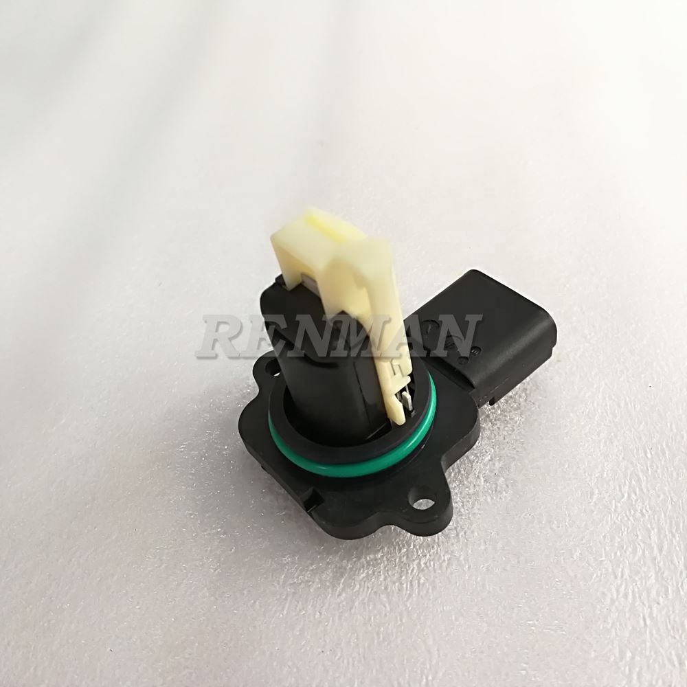 ジオラマス Nissan Elgrand Highway Star 2014 Silver Metal Kyosho 03881BS