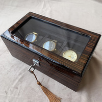 Boîte de rangement de luxe en bois multi-emplacements à finition brillante avec fenêtre en verre pour collectionneurs de montres