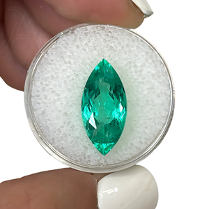 Émeraudes de laboratoire colombiennes de taille marquise 3*6-7*14mm, pierres précieuses en vrac, effet de couleur/feu, naturelles de laboratoire - Product Image 1