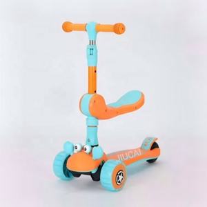 Trottinette pour enfants moderne en plastique pliable et réglable en hauteur, âges 3-12, <span class=keywords><strong>carrosserie</strong></span> graffiti, plateau en PU extra large antidérapant, éclairage - Product Image 1