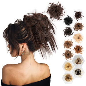 Moño de pelo sintético para mujer, moño <span class=keywords><strong>Scrunchie</strong></span>, banda elástica, Donut Updo, postizo, banda de goma, postiche de pelo desordenado para un aspecto elegante - Product Image 1