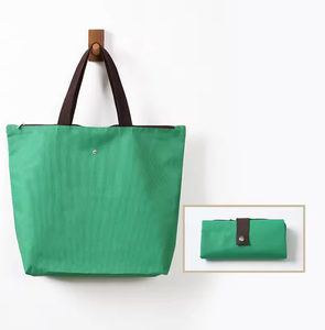 Bolsa de compras de poliéster con diseño creativo y exquisito, de tela Oxford, plegable, con botón y logotipo personalizado, muy vendida. - Product Image 2