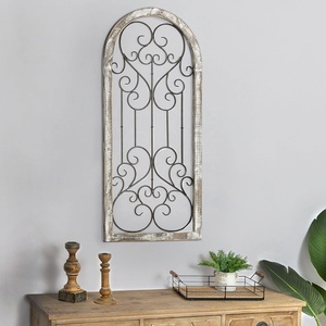 Décor de maison de ferme en détresse Décoration murale en arc en bois et en métal rustique Panneau de cadre de fenêtre en fer de style vintage - Product Image 4