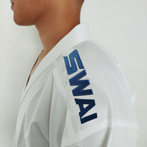 Uniforme de Karate Kimono Personalizado <span class=keywords><strong>Smai</strong></span> Aprobado por la WKF con Logo para Niños Equipo de Entrenamiento Material NBR - Product Image 5