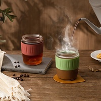 Mug en verre de luxe pour bière, café chaud, thé et lait, logo personnalisé, mug en porcelaine avec couvercle en silicone