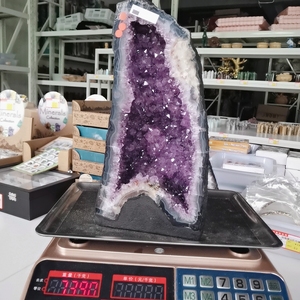 Géode d'améthyste du Brésil en cristal brut de grande taille de haute qualité en gros pour la décoration - Product Image 3
