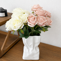 Roses artificielles en soie YM - Bouquets floraux réalistes faits à la main pour la fête des mères, la Saint-Valentin, les mariages